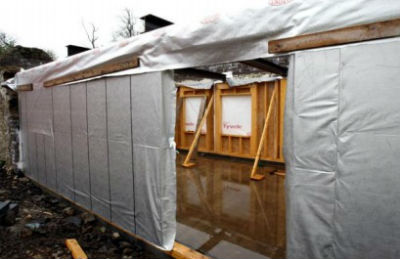Paroprzepuszczalne membrany DuPont&trade; Tyvek&reg; do budynk&oacute;w konstrukcji szkieletowej